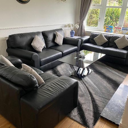 Villa Detached Bungalow II Big Garden II Pet Friendly à Hednesford Extérieur photo