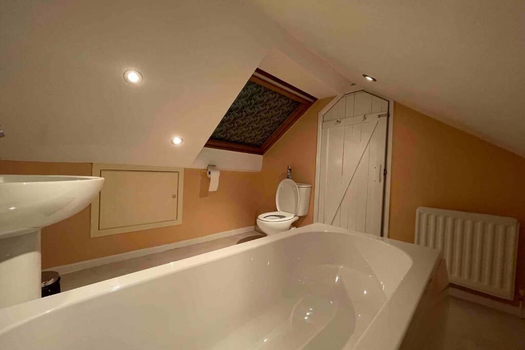 Villa Detached Bungalow II Big Garden II Pet Friendly à Hednesford Extérieur photo