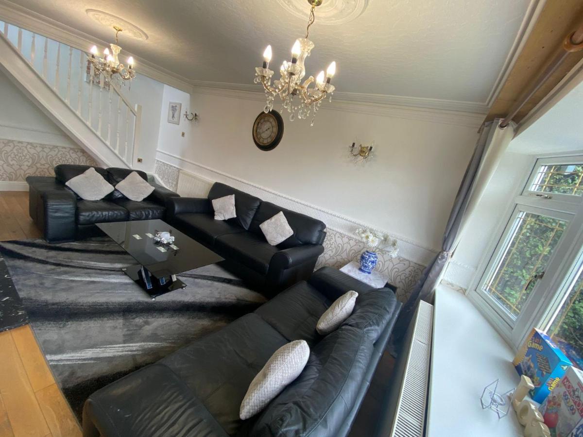 Villa Detached Bungalow II Big Garden II Pet Friendly à Hednesford Extérieur photo